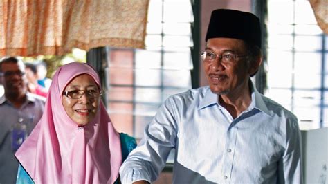 wan azizah wan ismail wife of jailed malaysian opposition leader anwar ibrahim wins