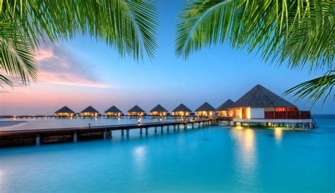 The Best Time To Visit The Maldives The Edit