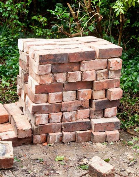 25 Ways To Reuse Old Bricks In Your Garden Brick Garden Brick Wall