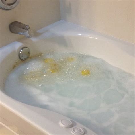 Cleaning Jacuzzi Tub Jets Bacteria Alert How To Clean A Jetted Tub