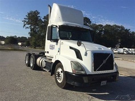 2012 Volvo Fuel Trucks / Lube Trucks In Florida For Sale Used Trucks On Buysellsearch