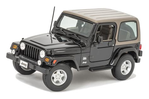 Maisto 118 Scale Jeep Wrangler Sahara Edition Model Toy Quadratec