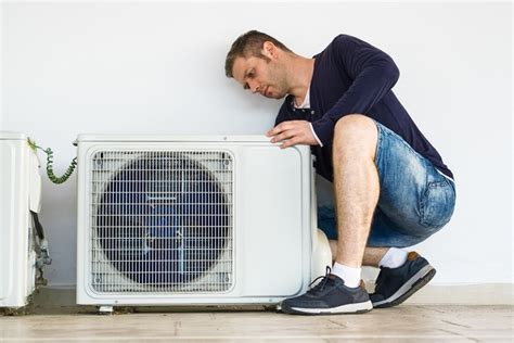 Let it run for 60 to 90 minutes. What Causes an Air Conditioner to Freeze Up? | Info Glue