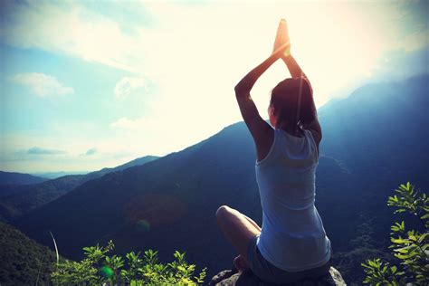 Mount Engadine Is Hosting A Yoga Mountain Retreat This October Listed