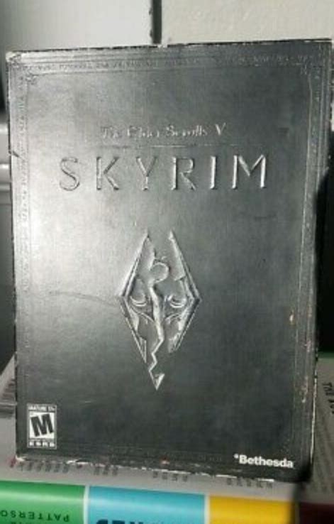 Skyrim Collectors Edition Game Box Relderscrolls