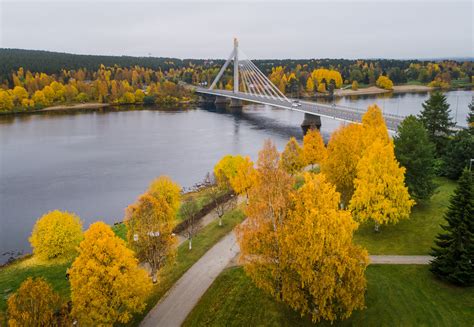 Experience Autumn Color In Lapland Rovaniemi Admire The Fiery Scenery