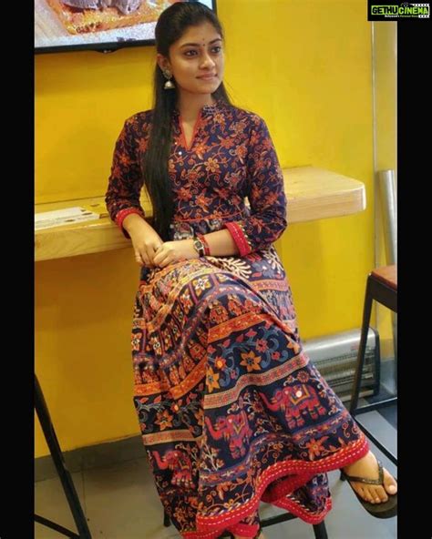 asuran movie actress ammu abirami latest hd photo collections gethu cinema in 2020 stylish