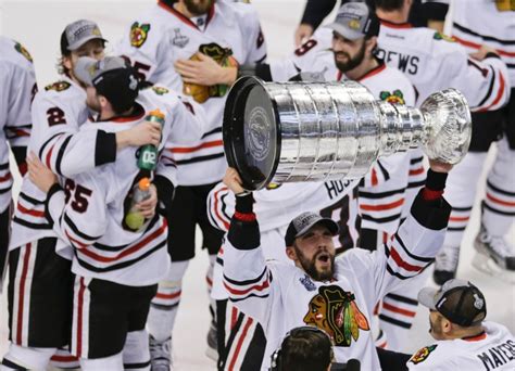 Blackhawks Score Twice Late To Stun Bruins And Win Stanley Cup
