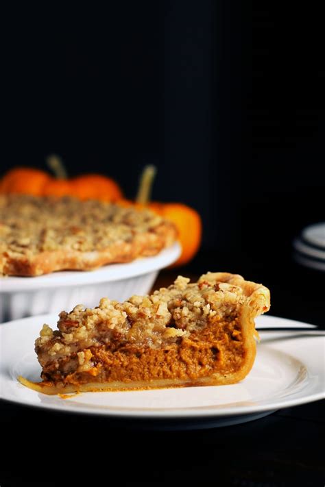 Dairy Free Pumpkin Pie With Streusel Topping