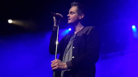 Tom Chaplin Hold On To Our Love Carried By The Wave Tour 170317