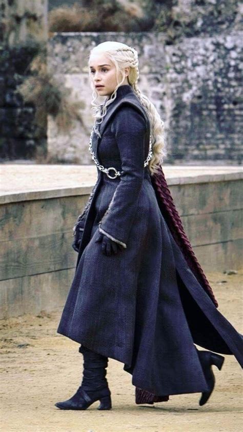 Pin By Ruq On Daenerys Targaryen Game Of Thrones Costumes Game Of