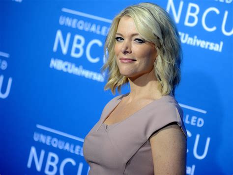 How Megyn Kelly Rose From Small Town Cheerleader To Fox News Star