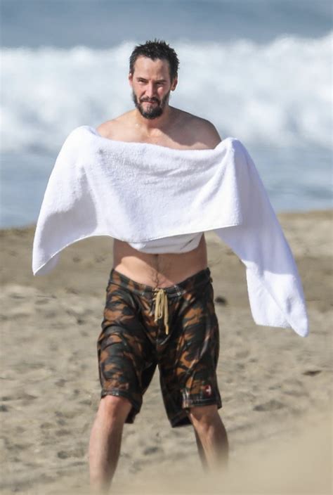 Omg A Shirtless And Trim Keanu Reeves 56 Frolics Shirtless At The Beach In Malibu Omg Blog