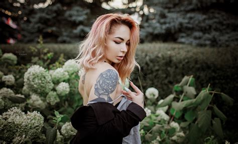 Bakgrundsbilder porträtt tatuering kvinnor utomhus nosringar skärpedjup x