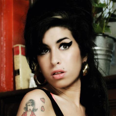 Amy Winehouse Best Songs Discography Lyrics