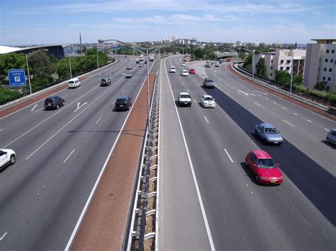 Filemitchell Freeway 011 S Mount Street Wikimedia Commons