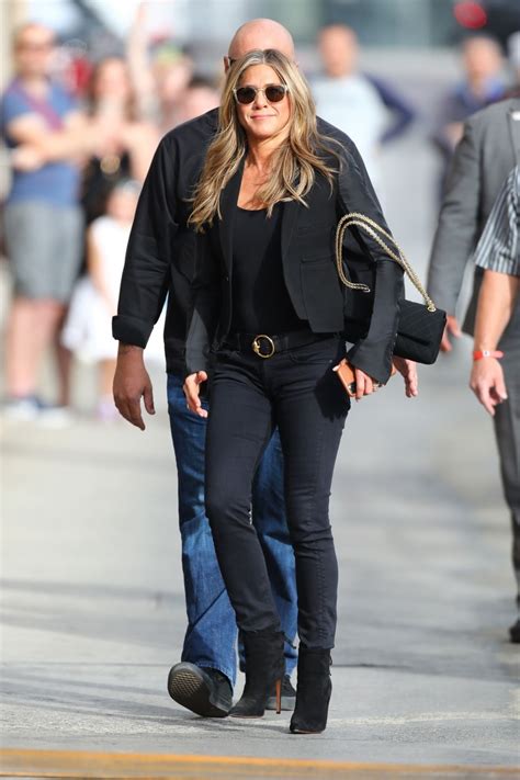 Jennifer Aniston Arrives At Jimmy Kimmel Live In Hollywood 10162019
