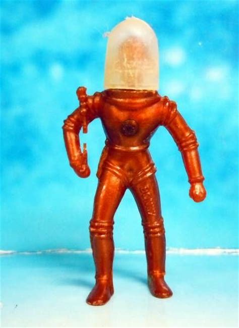 Space Toys Plastic Figures Space Man With Helmet Bonux
