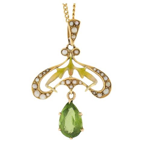 Krementz Art Nouveau Amethyst Pearl 14 Karat Gold Pendant Brooch For