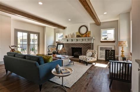 Advantages And Disadvantages Of Having Hardwood Floors