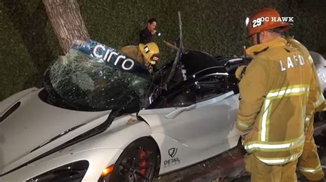 1 Dead After Crash Involving Mclaren Sports Car In Front Of Mayor