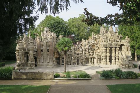 He meets the woman of his life, philomena and from their share this rating. Le Palais idéal du Facteur Cheval - Orion en aéroplane