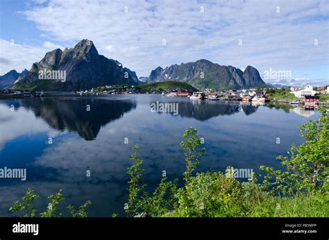 Town Reine Lofoten Norway Stock Photo Alamy