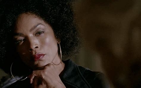 Angela Bassett Is Basically My Mom Gifs Get The Best Gif On Giphy
