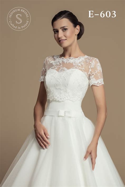 Bridal Lace Bolero Short Sleeve White And Ivory Etsy Wedding Dress
