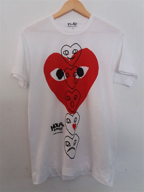 Comme Des Garcons Nwt Cdg Play Holiday Emoji Multiple Heart White Tee