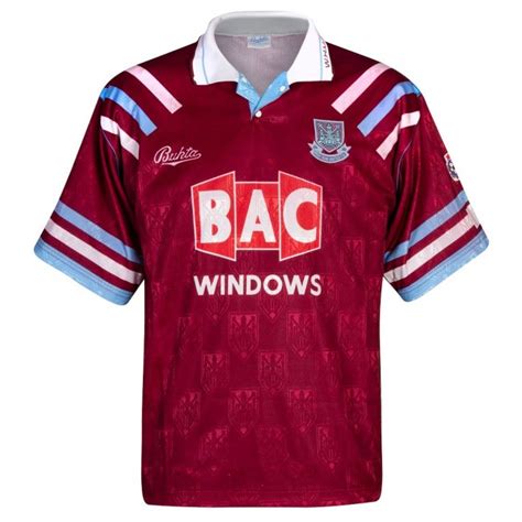 Former west ham united and newcastle united manager glenn roeder has died at the age of 65 following a lengthy battle with cancer. Bukta West Ham 1991-1992 Home Trikot - USED Condition ...