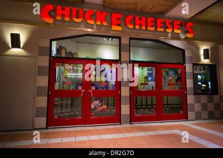 Chuck E Cheese S Restaurant Sign Stock Photo Alamy