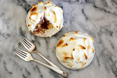 Classic Baked Alaska Dessert Recipe
