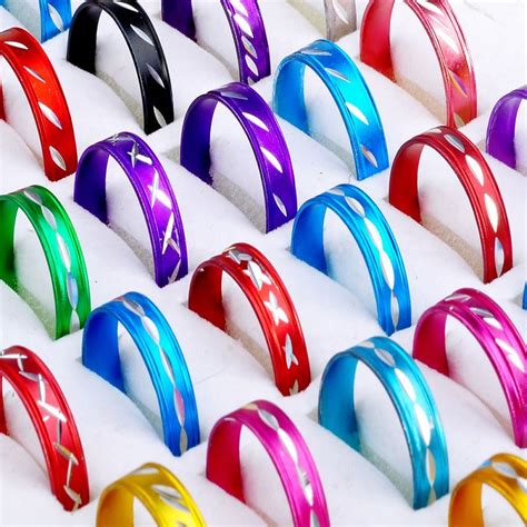 Wholesale 100pcs Fashion Ring Colorful Design Aluminum Rings For Women