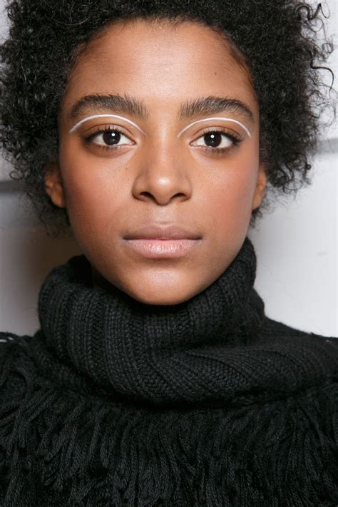 Fall 2017 Makeup Trends Fall And Winter Beauty Trends From The Runway