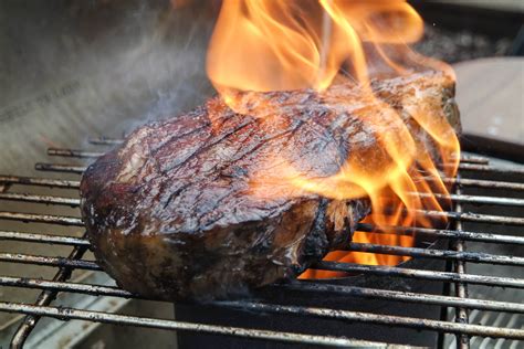 How To Cook Giant Steaks With The Chimney Sear Method Jess Pryles
