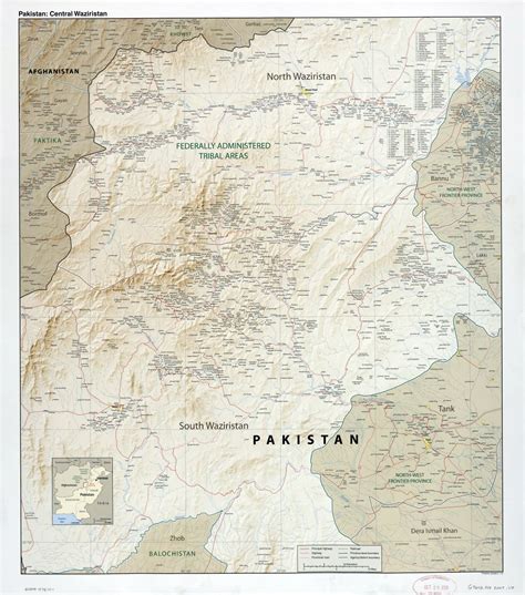 A gran escala detallado mapa de Pakistán Waziristán central con relieve carreteras