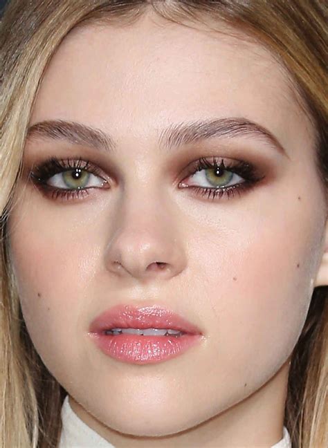 The Best Beauty At The Saint Laurent Fall 2016 Show Celebrity Makeup