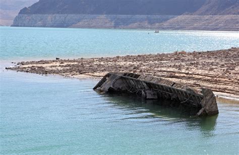 World War Ii Era Vessel Emerges In Lake Meads Shrinking Waters