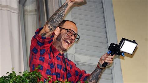 Terry Richardson Fashion Photographer Accused Of Sexual Assault Barred