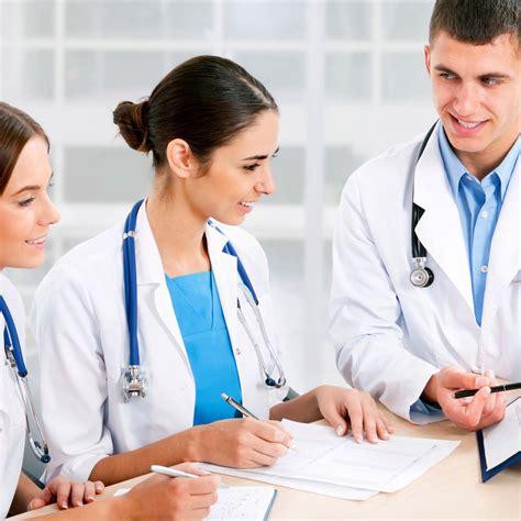 How Nursing Students Can Leverage Clinical Placement Experience To