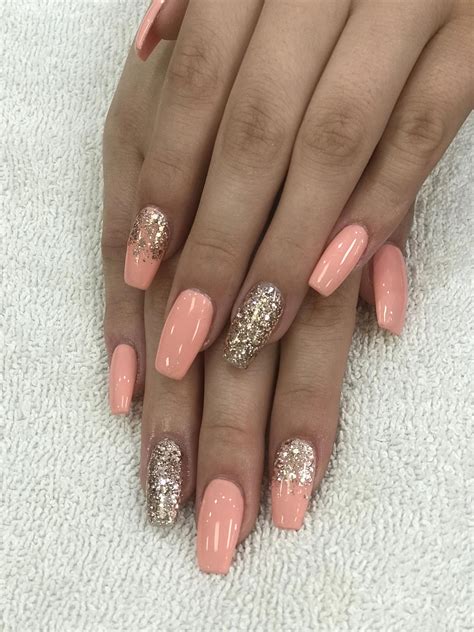 Make A Perfect Summer Look With Peach Nails Cobphotos