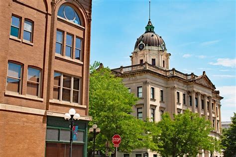 13 Top Rated Things To Do In Bloomington Illinois Planetware