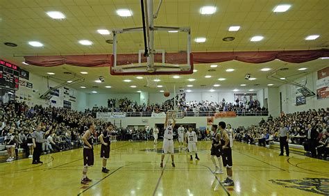 Slideshow Regional High School Basketball Tournament Action