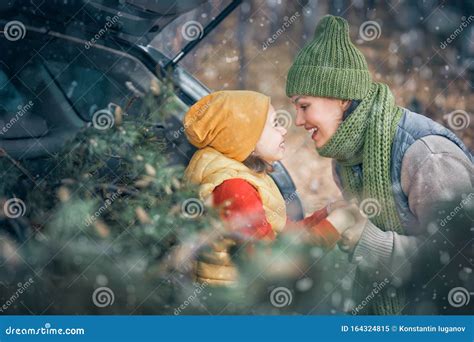 Mother Child And Car On Snowy Winter Nature Stock Image Image Of