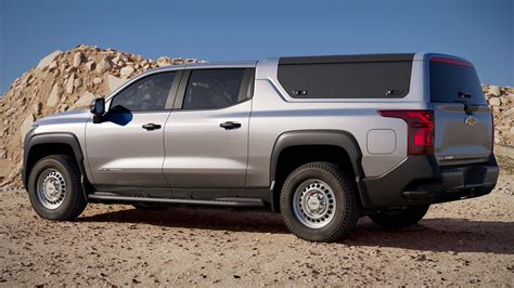 Heres What Comes In The 40k 2024 Chevy Silverado Ev Work Truck