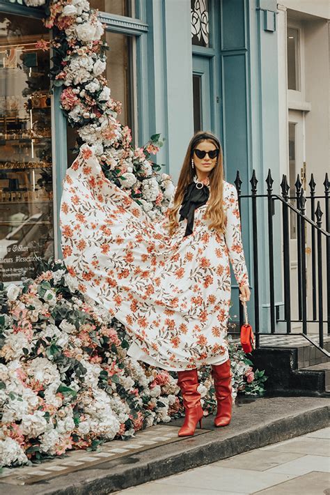 Welcome to refashion revision, a show where i take outdated clothes and turn it in to new. Sister Jane Dress and Why You Need to Know about this Brand.
