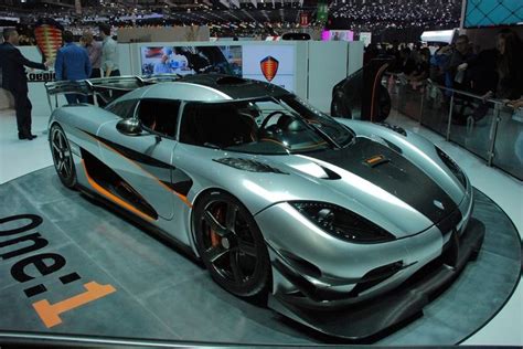 Thanks To The Extensive Use Of Carbon Fiber The Koenigsegg One1 Gets