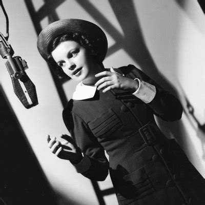 Born Today Judy Garland Born Frances Ethel Tumbex