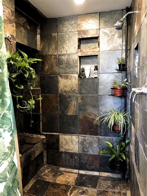 33 The Best Jungle Bathroom Decor Ideas To Get A Natural